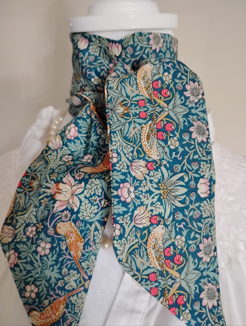 Liberty Art Fabric Tana Lawn Skinny Scarf William Morris Strawberry Thief Teal